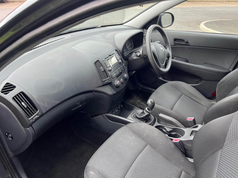 Hyundai, I30, Hatchback, 2011, Manual, 1396 (cc),5 doors - Image 9