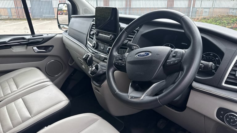 2022 Ford Tourneo Custom 2.0 EcoBlue 150ps Low Roof 8 Seater Titanium MPV DIESEL Manual