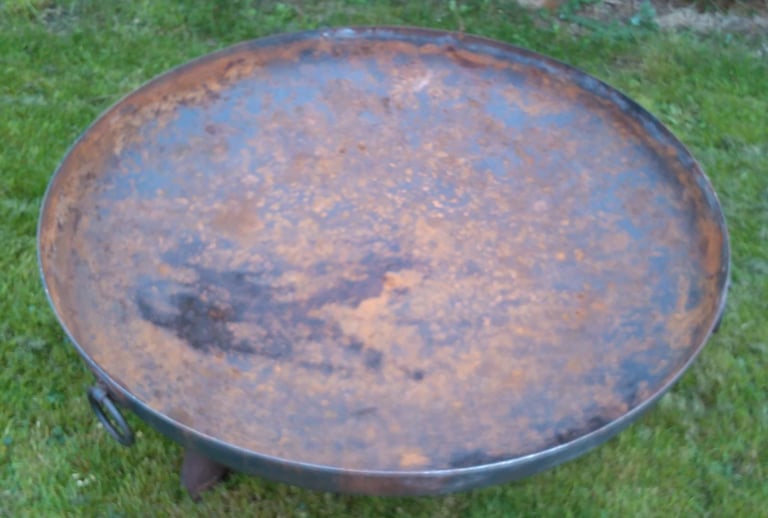 Fire Pit, x Large, No Text Please, Round, Quality, Heavy Gauge and Substantial, see more for measure