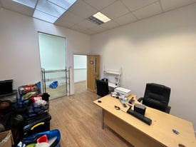 Spacious Creative Space In Leytonstone | Private Office| Work Space | Co Working Leyton Midland E10