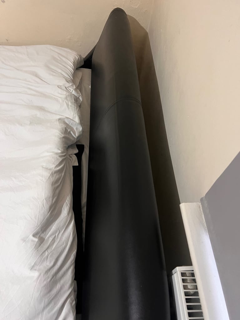 Double bed 