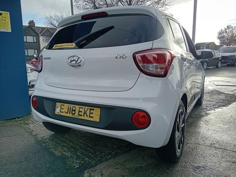 2018 Hyundai i10 1.0 Premium Euro 6 5dr HATCHBACK Petrol Manual