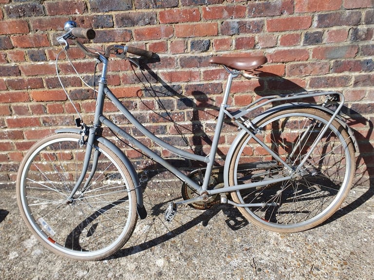 image for Bobbin Birdie Traditional Step Through Bike - Quality Spec