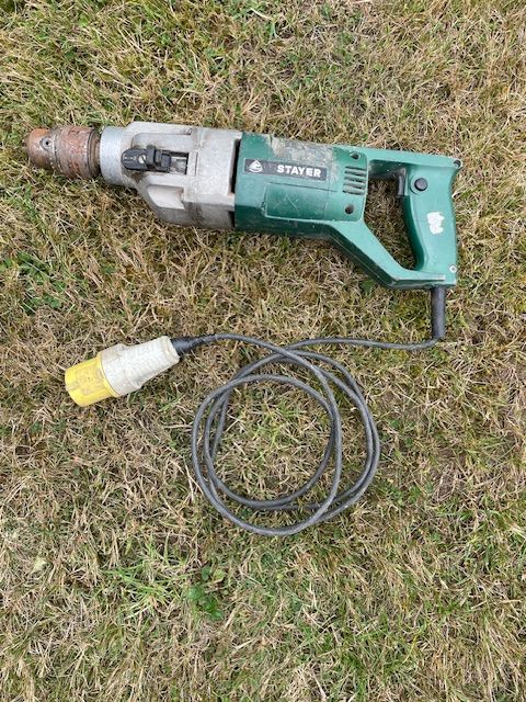 Stayer 110V heavy duty drill