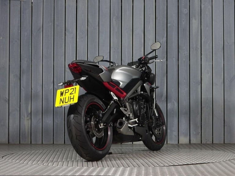 2021 21 TRIUMPH STREET TRIPLE 765 R