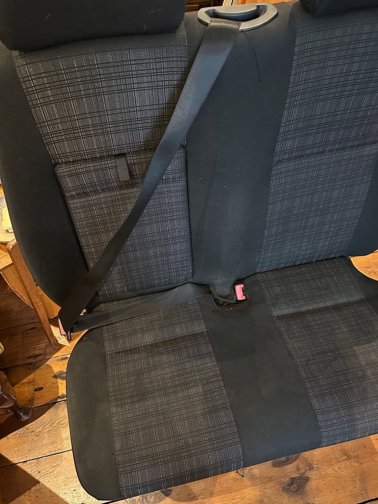 Mercedes Sprinter 906 NS Passenger Twin Bench Seat + Base and Mats / Very Good 
