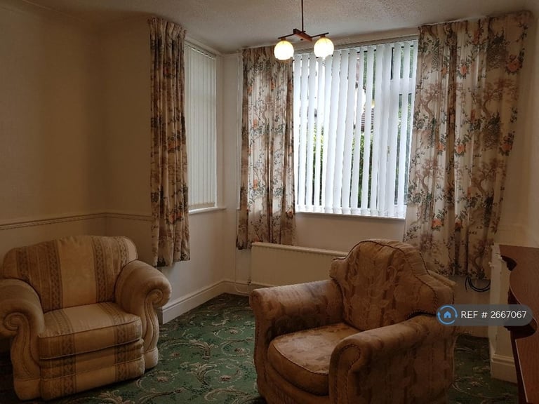 2 bedroom house in Norton Avenue, Stoke-On-Trent, ST6 (2 bed) (#2667067)