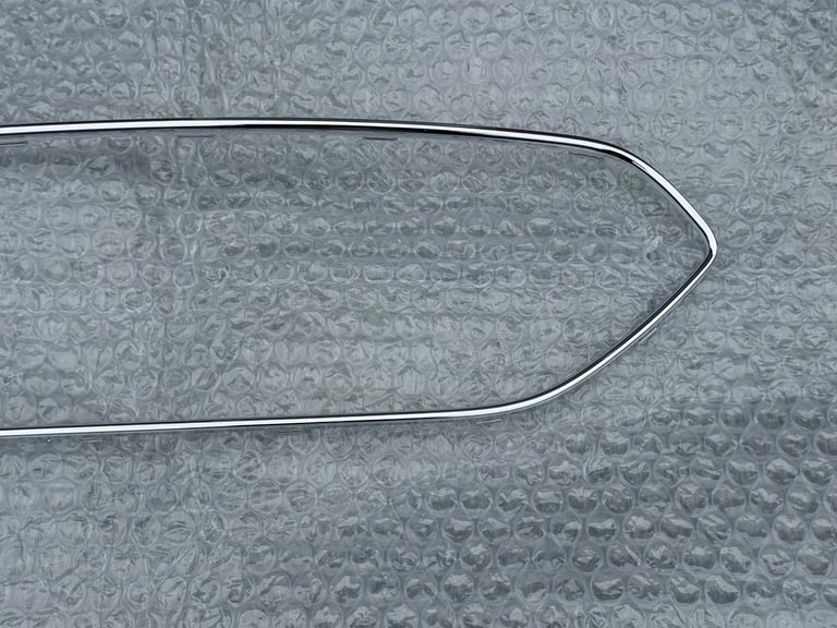 GENUINE FORD B-MAX 2012-2017 FRONT LOWER GRILL SURROUND MOLDING TRIM