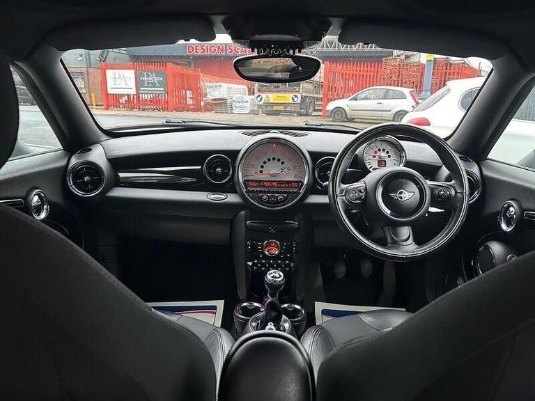 2012 MINI Coupe Coupe 1.6 Cooper Euro 5 (s/s) 2dr Coupe Petrol Manual