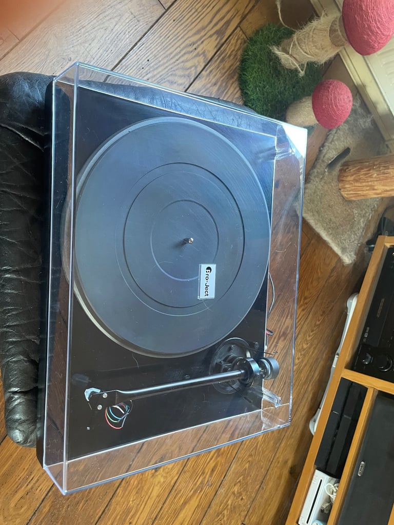 Project P 1.2 record deck 