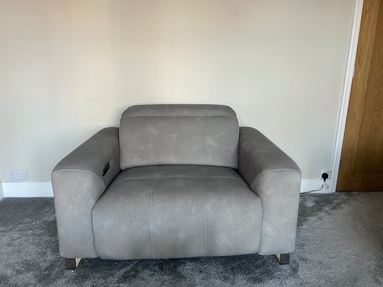 Marvella 3 Seater Sofa & Love Seat 