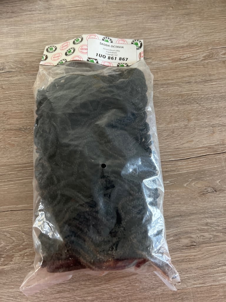 Free Skoda Octavia Luggage Boot Net