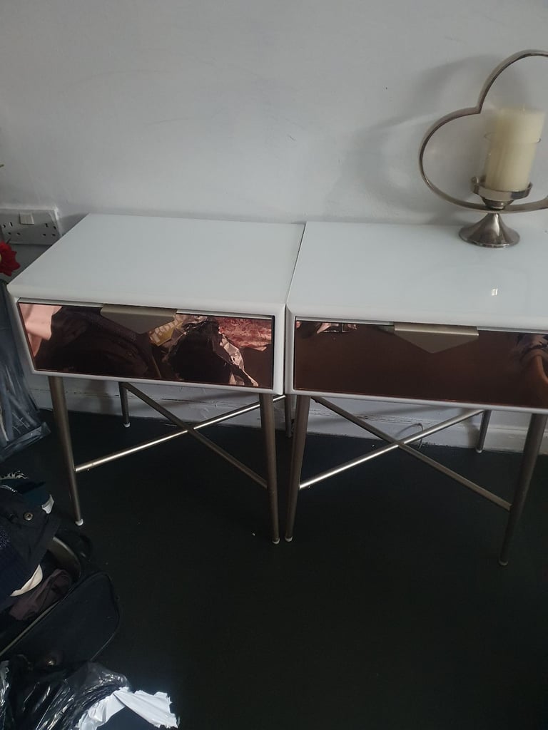 Bedside table, s dunelm