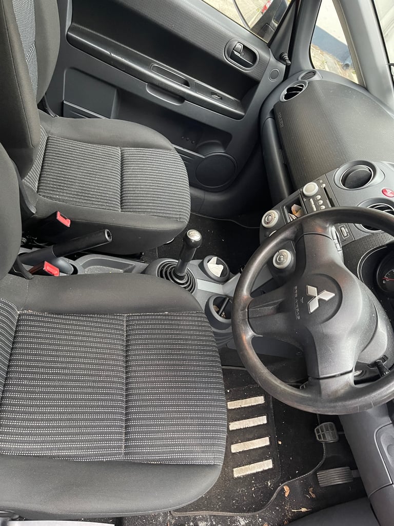 Mitsubishi, COLT, Hatchback, 2008, Manual, 1124 (cc), 5 doors