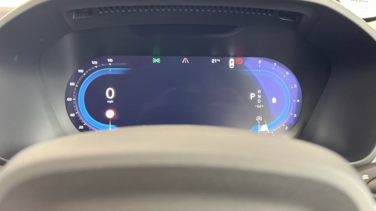 2022 Volvo XC40 2.0 B4P Plus Dark 5dr AWD Auto ESTATE PETROL Automatic