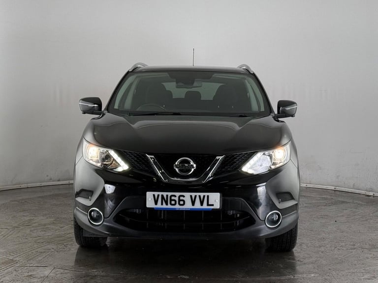 2016 Nissan Qashqai 1.2 DiG-T N-Connecta 5dr HATCHBACK PETROL Manual
