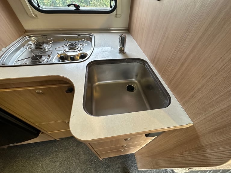 Adria sunliving fixed bed low miles under 3500kg