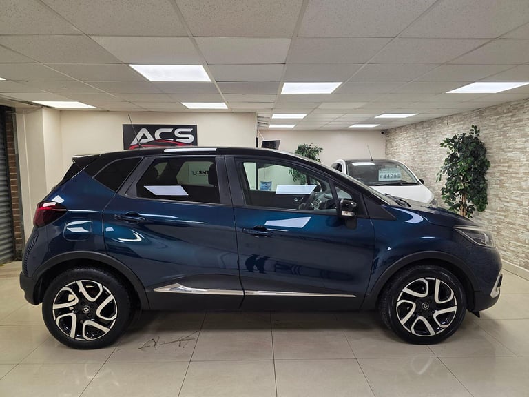RENAULT CAPTUR 0.9 Iconic TCe 90 MY18 Blue Manual WARRANTY 12 MONTHS MOT