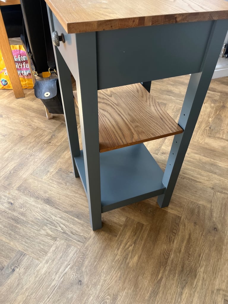 Unit/side table 