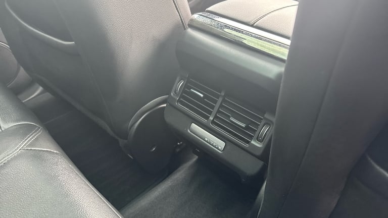 2022 Land Rover Range Rover Evoque 1.5 P300e Evoque Edition 5dr Auto Hybrid