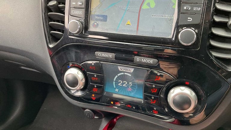 2017 Nissan Juke 1.5 dCi N-Connecta 5dr HATCHBACK DIESEL Manual