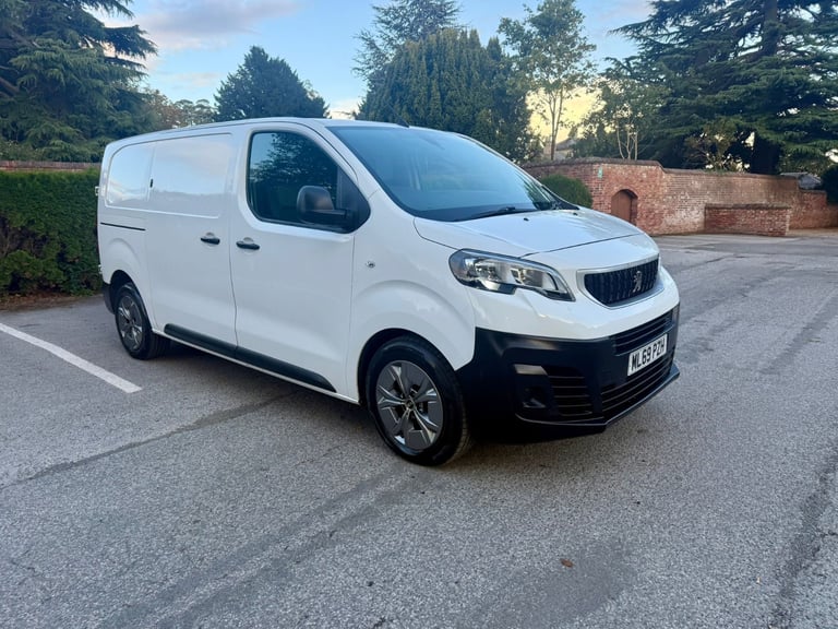 image for 2019 Peugeot expert 2.0 Hdi 12 Months Mot Professional Fully loaded Citroen dispatch ULEZ