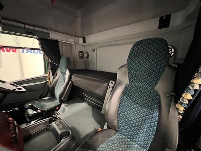 Foden Alpha 250 Sleeper Cab Curtainsider Manual