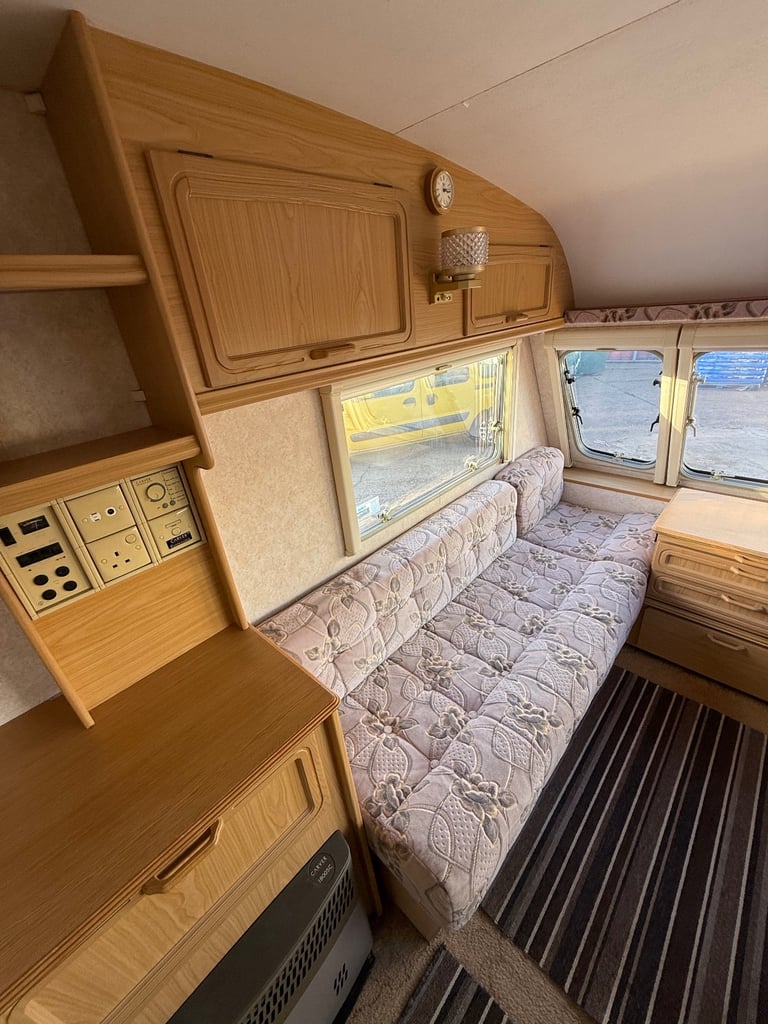 Bailey caravan  Ranger 450/2 lightweight 