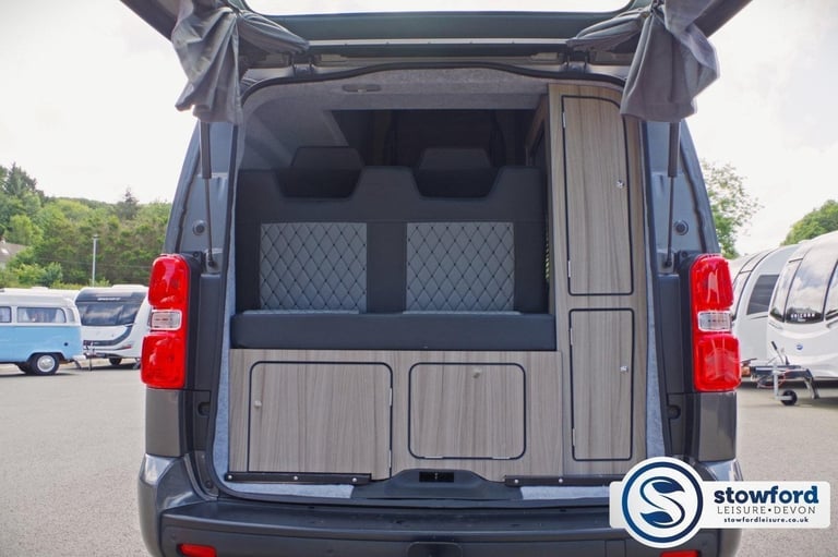 Citroen Dispatch Camper, Pop Top 2022 Used Campervan