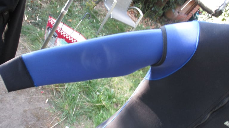 Free WETSUIT/s - excellent thickness/insulation