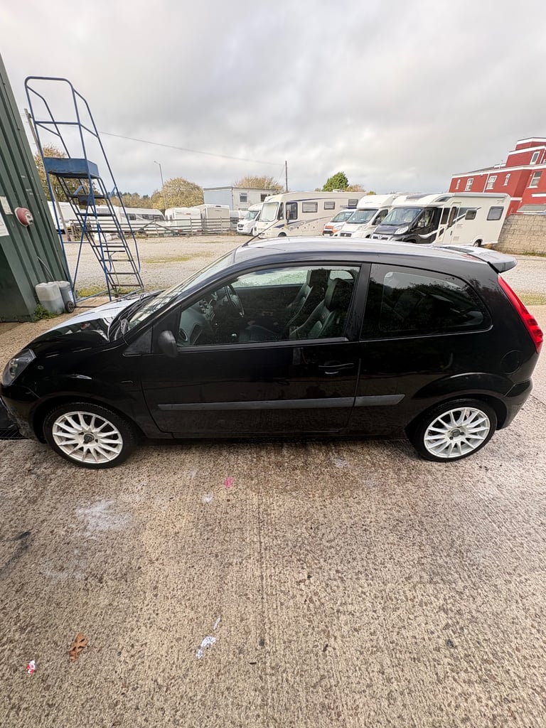 Ford, FIESTA, Hatchback, 2008, Manual, 1596 (cc), 3 doors