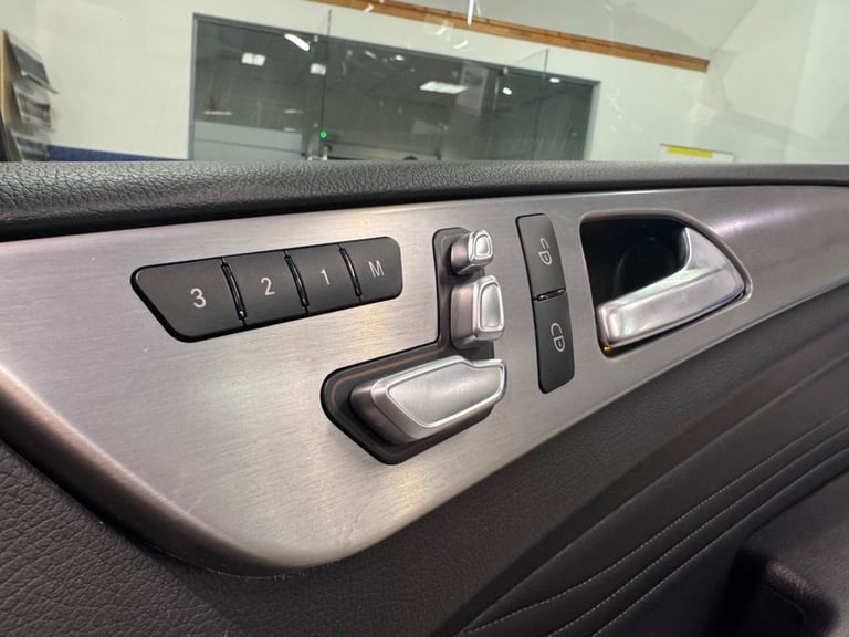 2018 Mercedes-Benz GLE 3.0 GLE350d V6 AMG Night Edition SUV 5dr Diesel G-Tronic 4MATIC Euro 6 (s/...