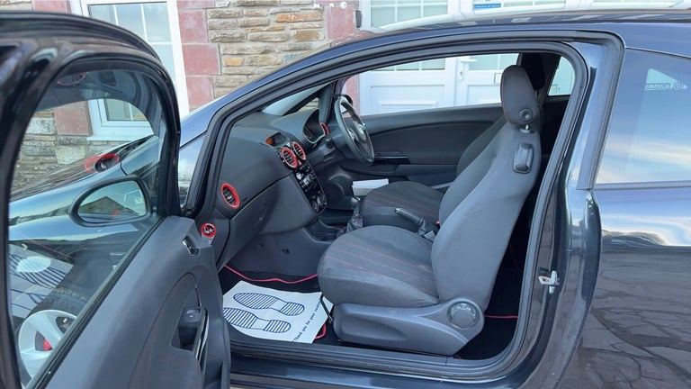 2014 Vauxhall Corsa 1.4 SXi 3dr HATCHBACK Petrol Manual