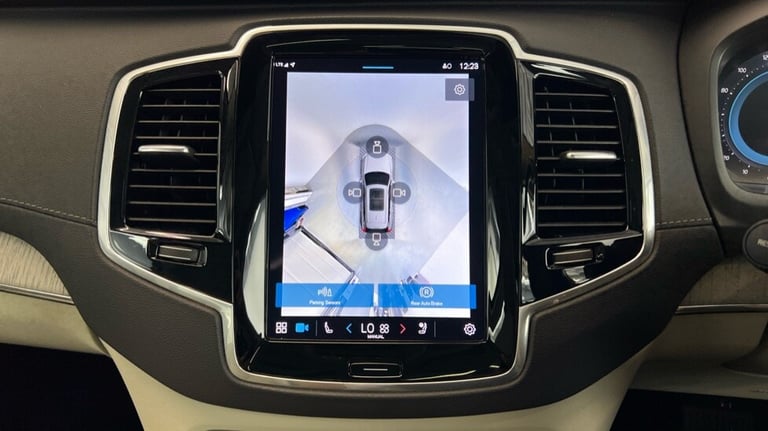 2024 Volvo XC90 Plus, B5 AWD Mild hybrid, Petrol, Dark, 7 Seats (Blond Leather, BLIS) Estate Petr...