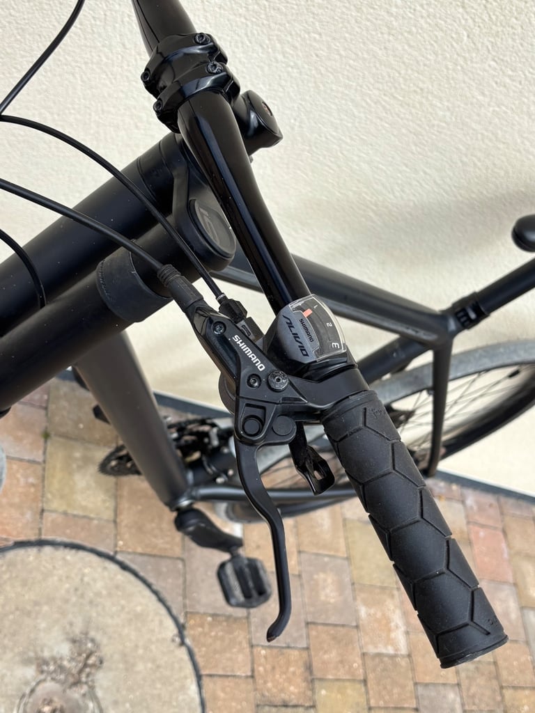 Cannondale Lefty 3 NOT norco Specialized Santa Cruz trek gt giant e bike