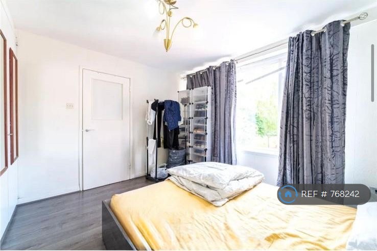 1 bedroom flat in Arden Grove, Birmingham, B16 (1 bed) (#768242)