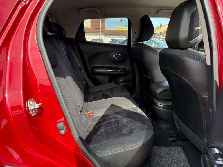 2018 Nissan Juke 1.6 Bose Personal Edition Euro 6 5dr HATCHBACK Petrol Manual