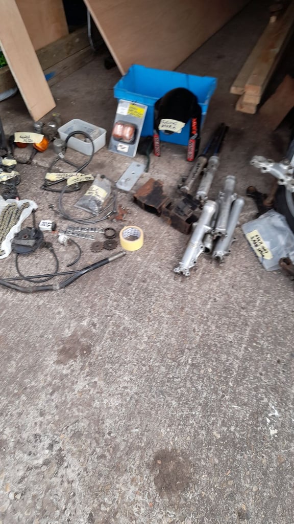 Suzuki yamaha Honda parts