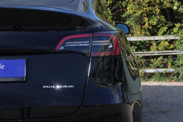 2022 Tesla Model Y (Dual Motor) Long Range Auto 4WDE 5dr MPV Electric Automatic