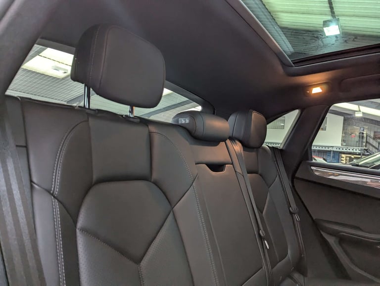 2019 Porsche Macan 3.0 Macan S Semi-Auto 4WD 5dr SUV Petrol Automatic