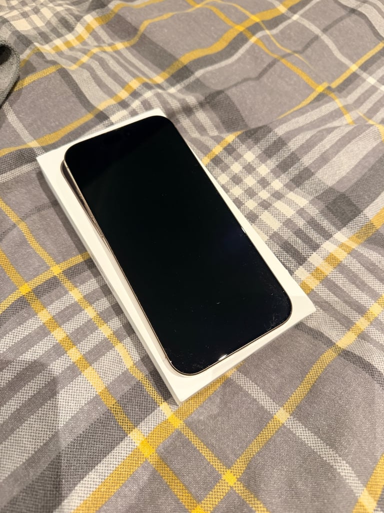 image for iPhone 16 pro max 