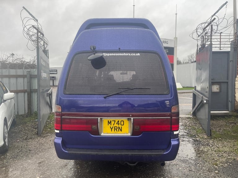 Toyota Hiace 3.0 TD Auto Super Custom LWB 6 berth 8 Seater Pop Top Camper van 