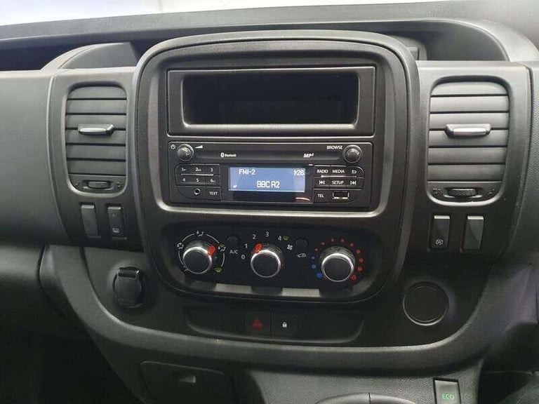 2021 Renault Trafic 2.0 dCi ENERGY SL28 Business 7 Seats 5dr MPV Diesel Manual