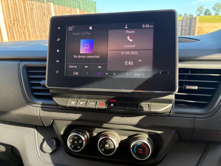 2022 Renault Trafic 2.0 dCi Blue SL28 Business+ L1 H1 Euro 6 (s/s) 5dr PANEL VAN Diesel Manual