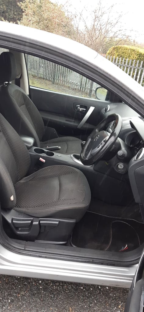 Nissan, QASHQAI, Hatchback, 2008, Manual, 1461 (cc), diesel 