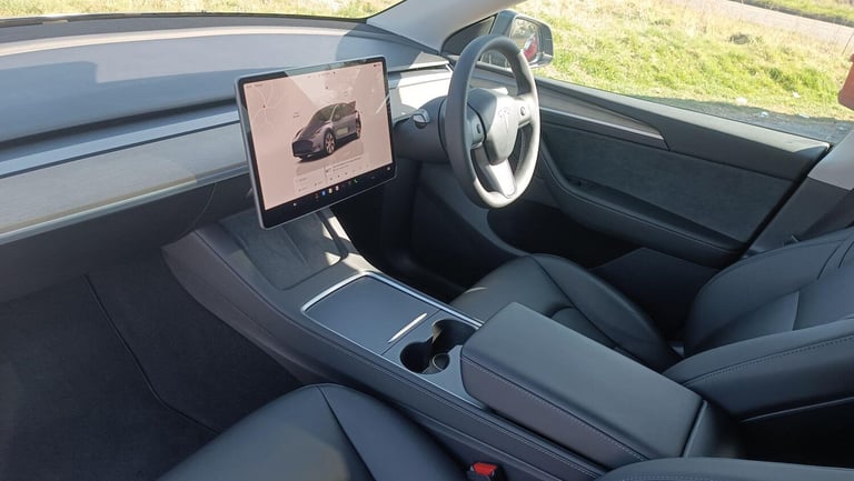  Tesla Model Y (Dual Motor) Long Range Auto 4WDE 5dr Electric Automatic