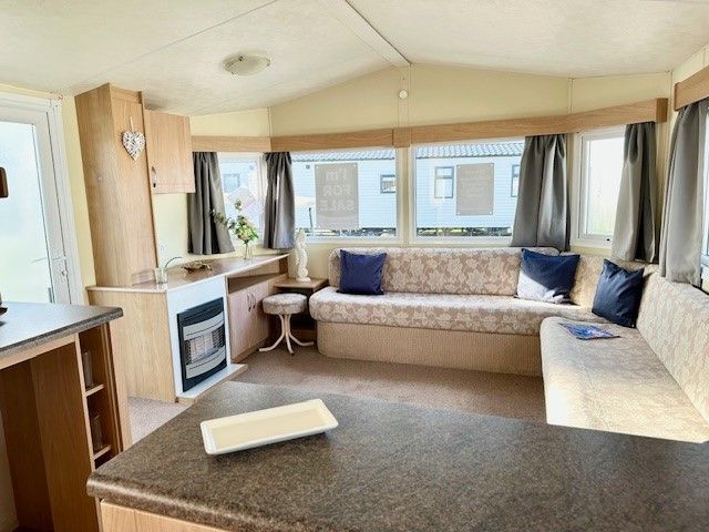 GREAT STARTER HOLIDAY HOME AT NEW BEACH, DYMCHURCH, FREE 25+26 FEES