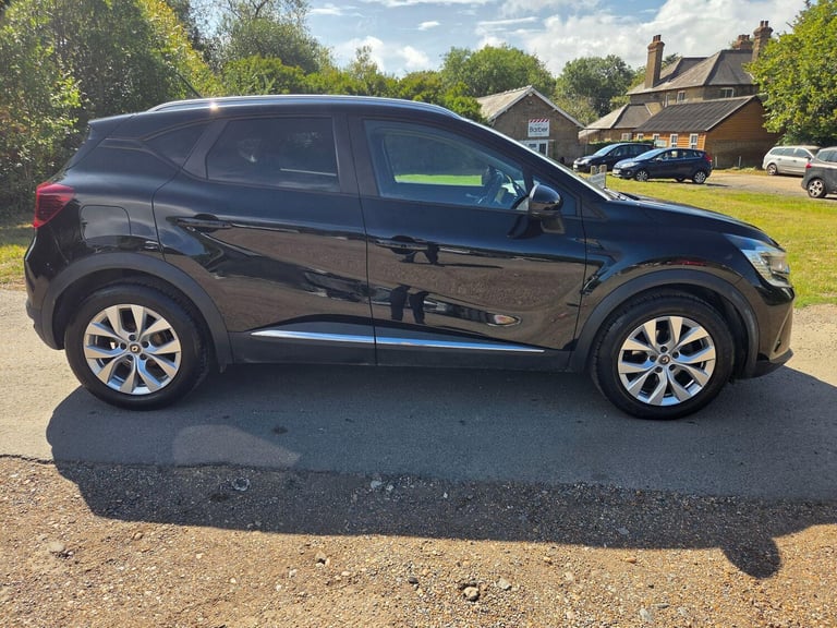 2020 Renault Captur 1.0 TCe Iconic Euro 6 (s/s) 5dr HATCHBACK Petrol Manual