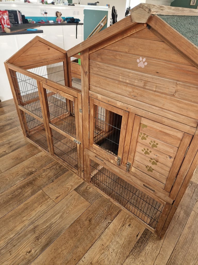 Rabbit hutches, Outside run, Food & Accessories 