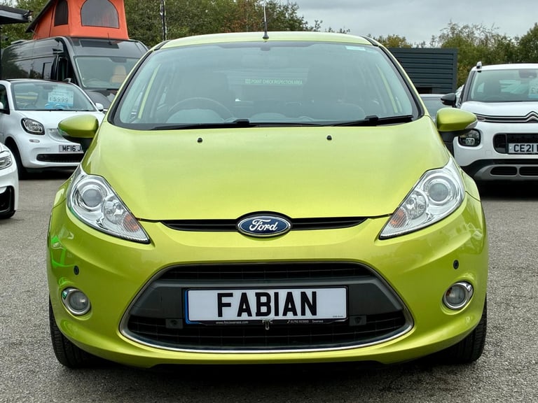 2009 Ford Fiesta 1.4 Zetec Hatchback **Automatic - 38,000 Miles - 1 Owner**